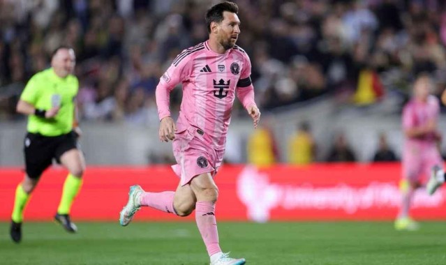 华体会 hth-ESPN：梅西并未闯入裁判更衣室，他没有违反联赛规定